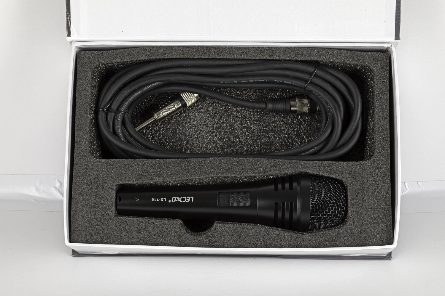 Professional Dynamic Microphone