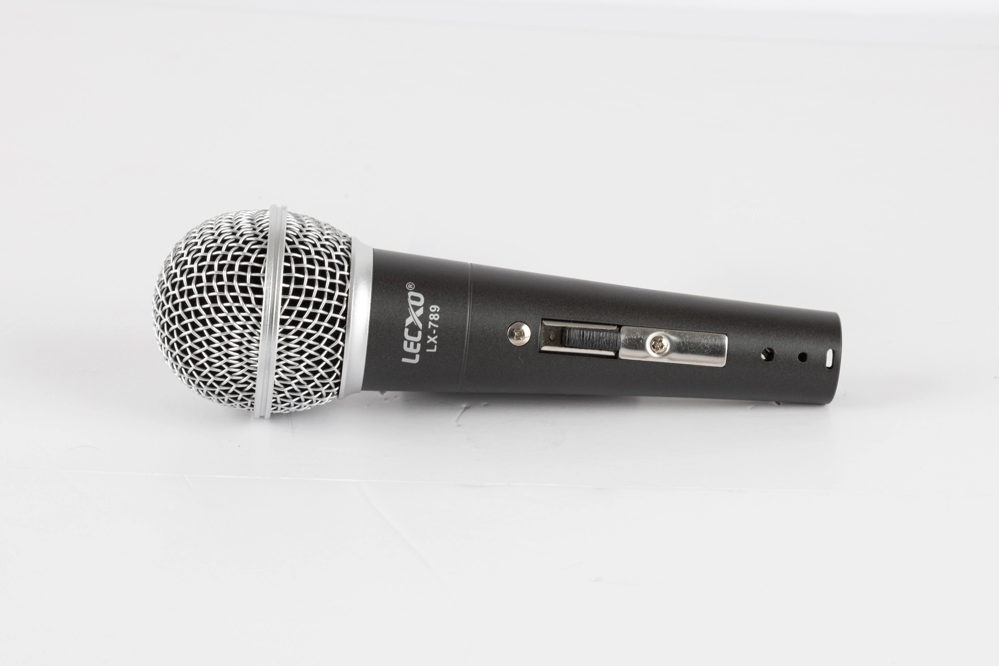 Professional Dynamic Microphone