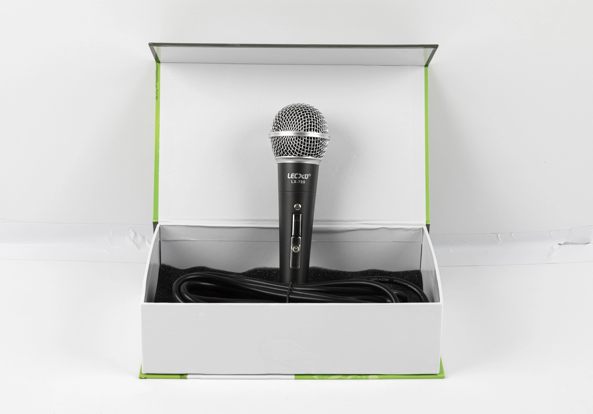Professional Dynamic Microphone